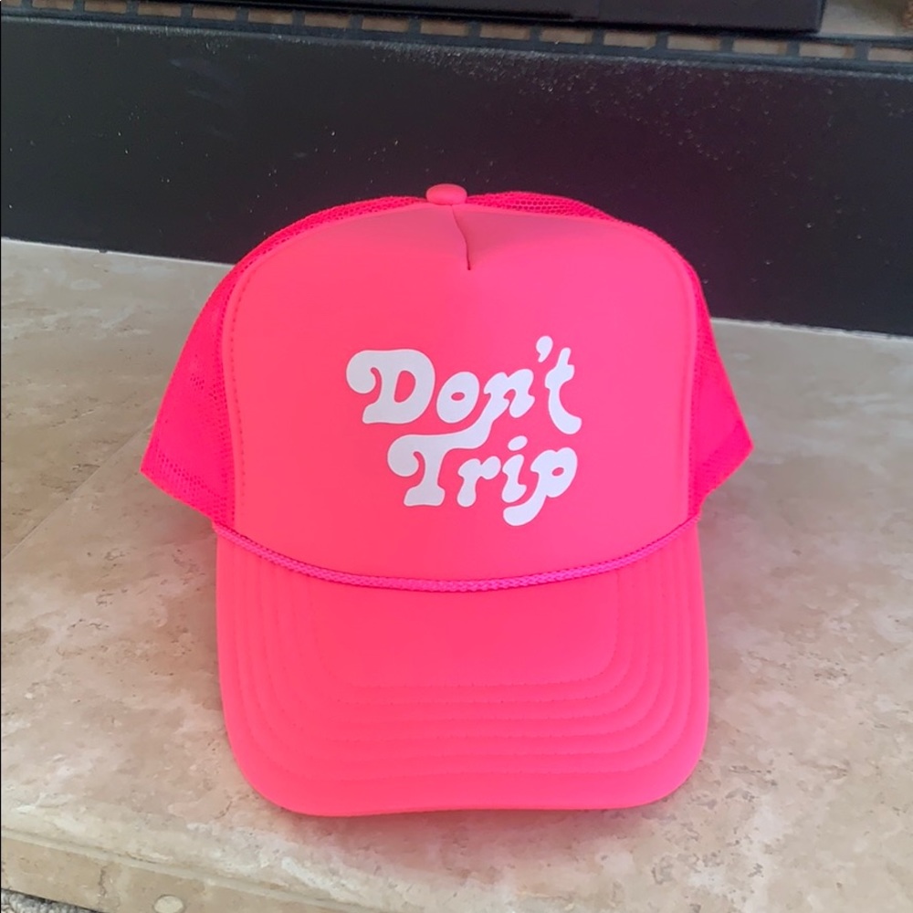 Free and easy trucker hat (don’t trip)